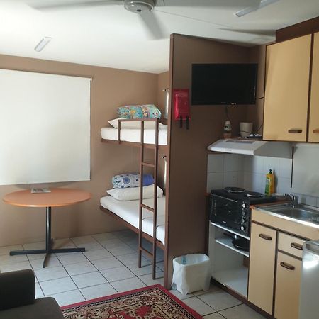 Newell Hwy Caravan Park Parkes Ngoại thất bức ảnh