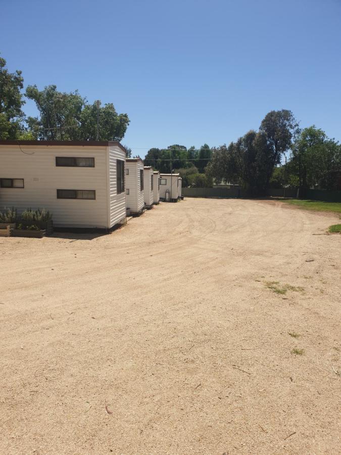 Newell Hwy Caravan Park Parkes Ngoại thất bức ảnh